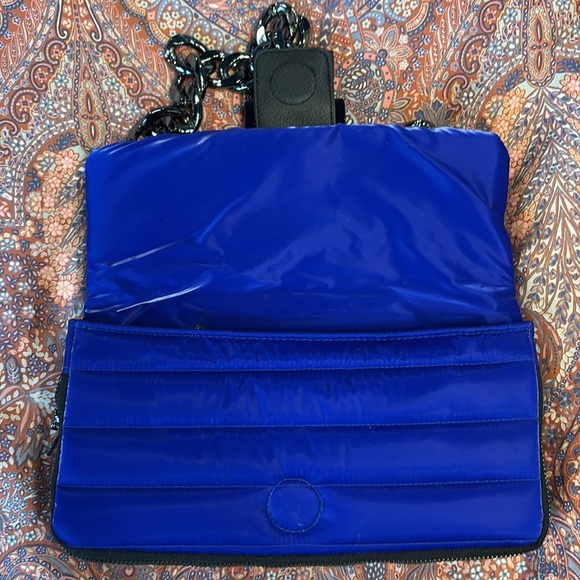 Think Rolyn Jagger Bag - Picture 5 of 10